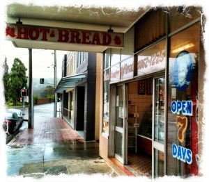 Bowral Country Hot Bread
